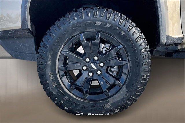 Used 2022 Chevrolet Colorado ZR2 w/ ZR2 Dusk Special Edition image 8