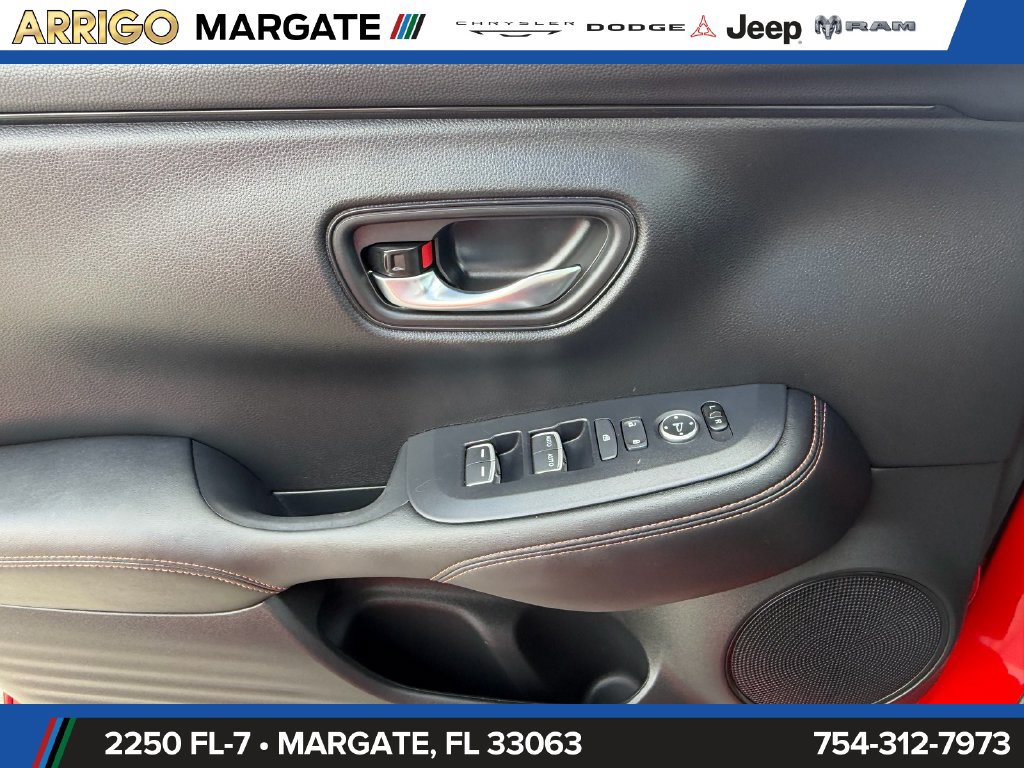 Used 2025 Honda HR-V Sport image 33