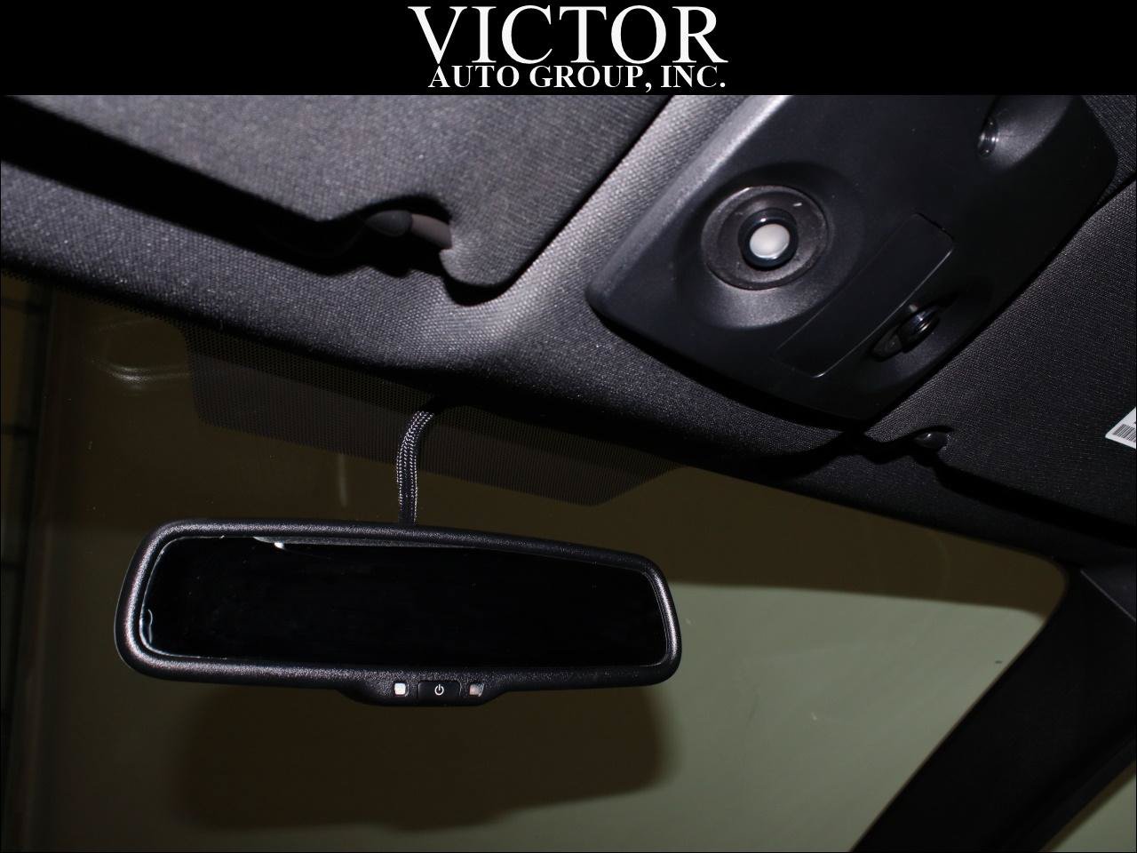 Used 2013 Chrysler 200 Limited FWD image 20