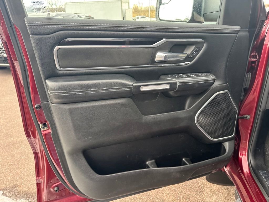 Used 2019 RAM 1500 Laramie w/ Sport Appearance Package image 15