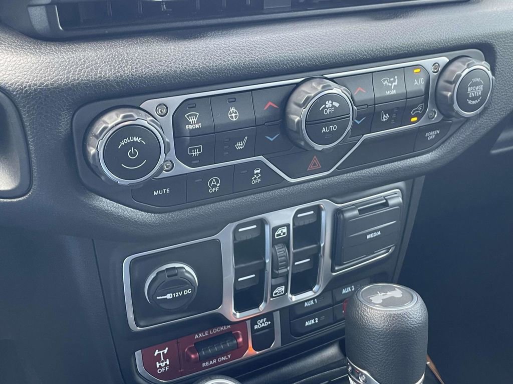 New 2025 Jeep Wrangler Unlimited Sport image 37