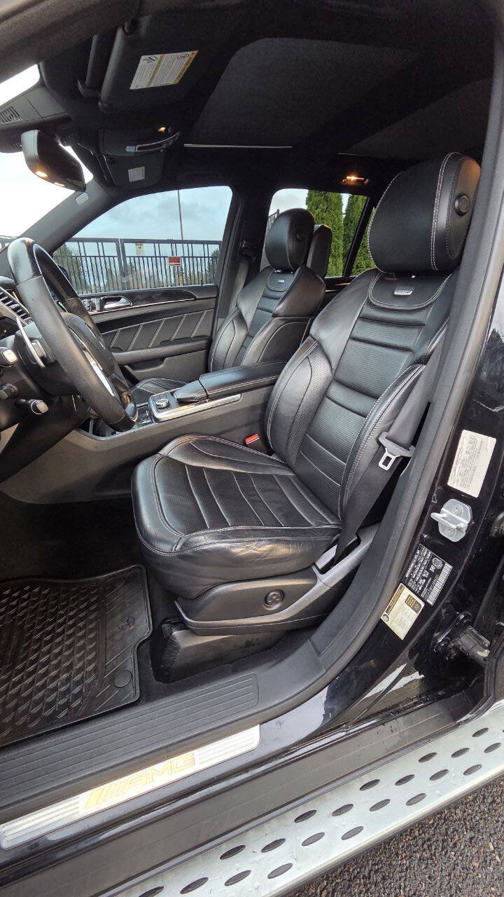 Used 2012 Mercedes-Benz ML 63 AMG 4MATIC image 15