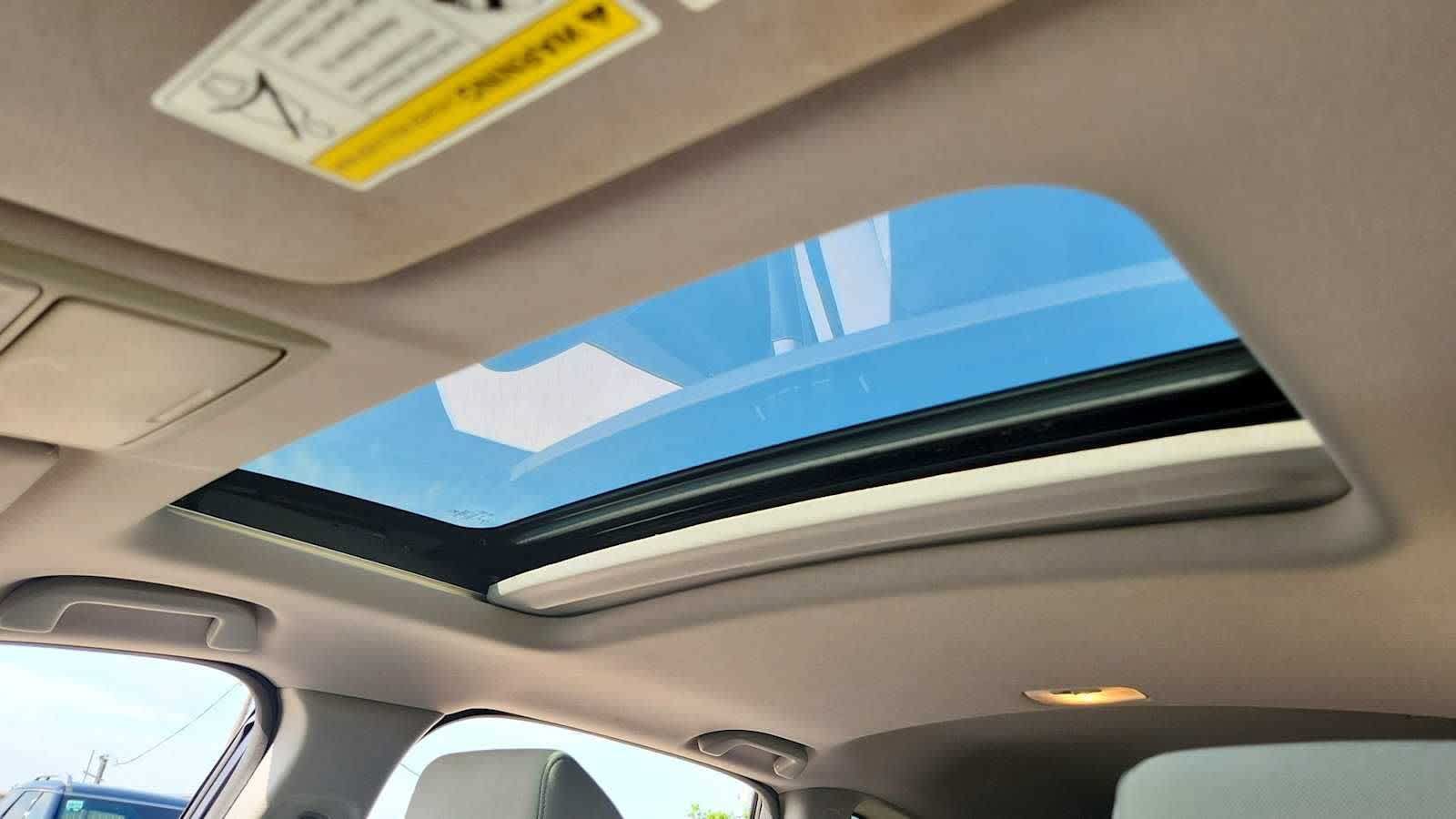 Used 2019 Honda CR-V EX image 11