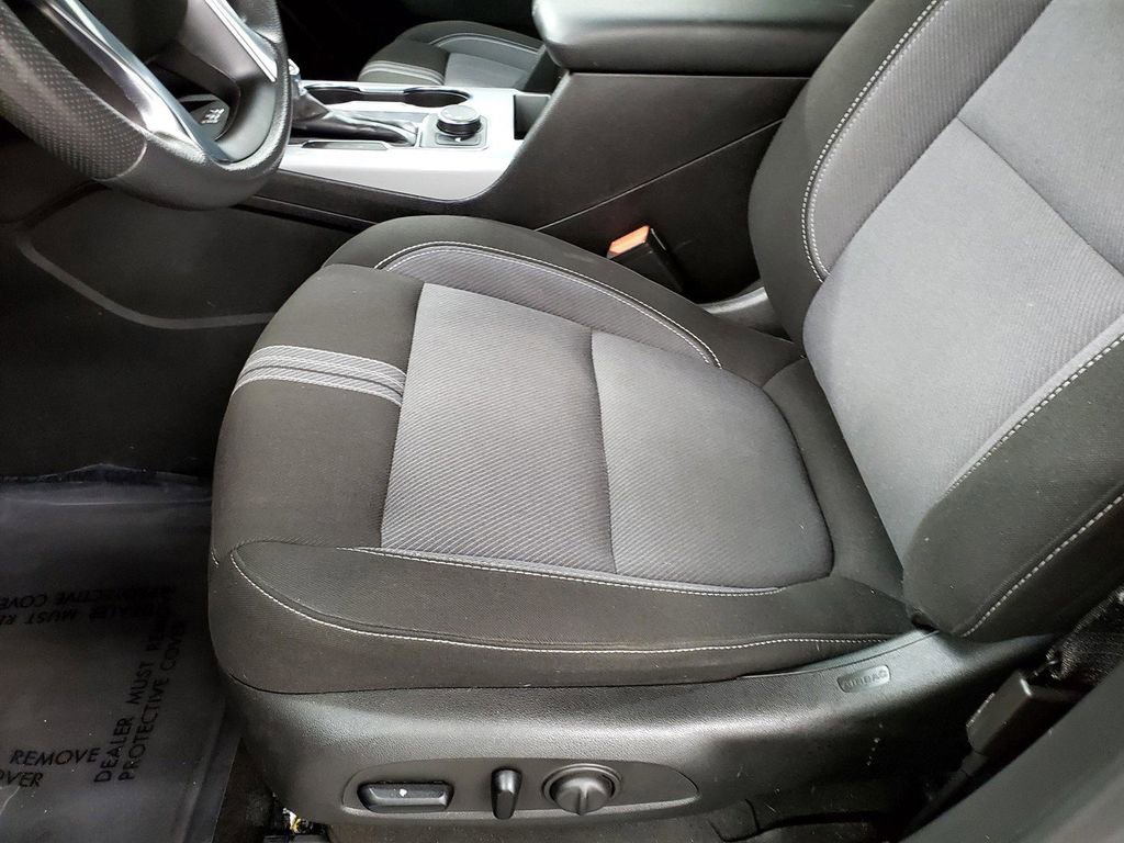 Used 2023 Chevrolet Blazer LT w/ Convenience Package image 13