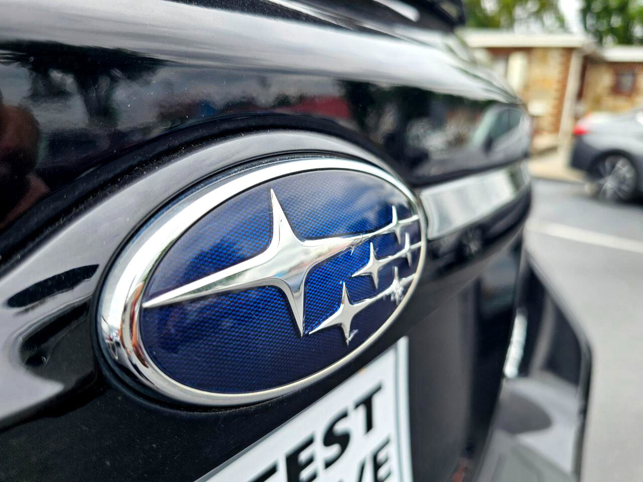 Used 2017 Subaru Crosstrek 2.0i Premium image 8