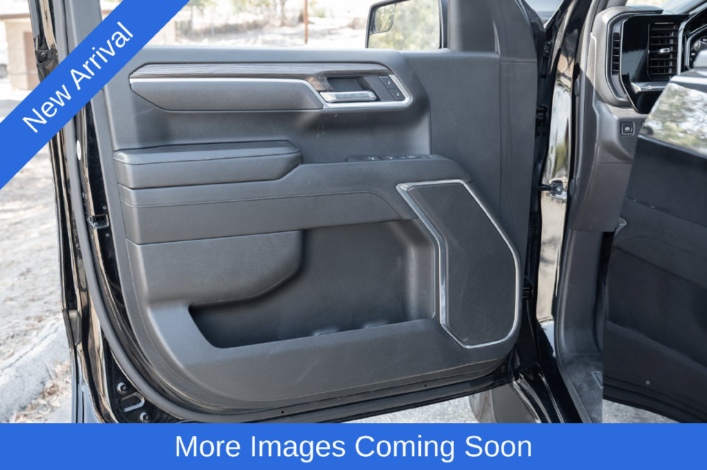 Used 2025 Chevrolet Silverado 1500 LT RWD image 22