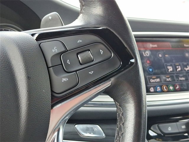Used 2023 Buick Enclave Essence image 29