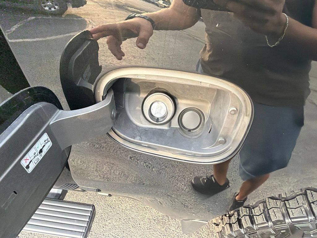 Used 2022 Chevrolet Silverado 1500 Custom Trail Boss AWD/4WD image 50