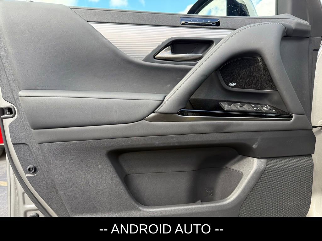 Used 2022 Lexus LX 600 F Sport image 5