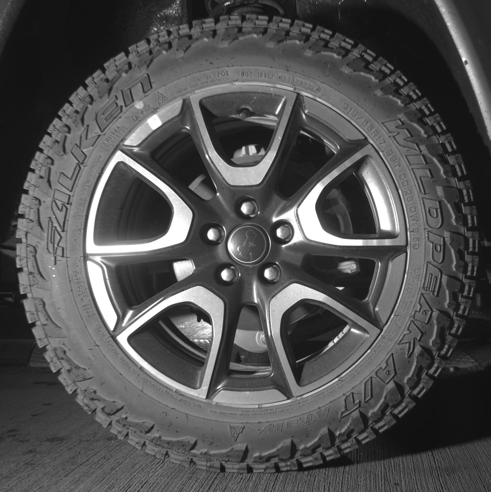 Used 2025 Jeep Compass Trailhawk AWD/4WD image 15