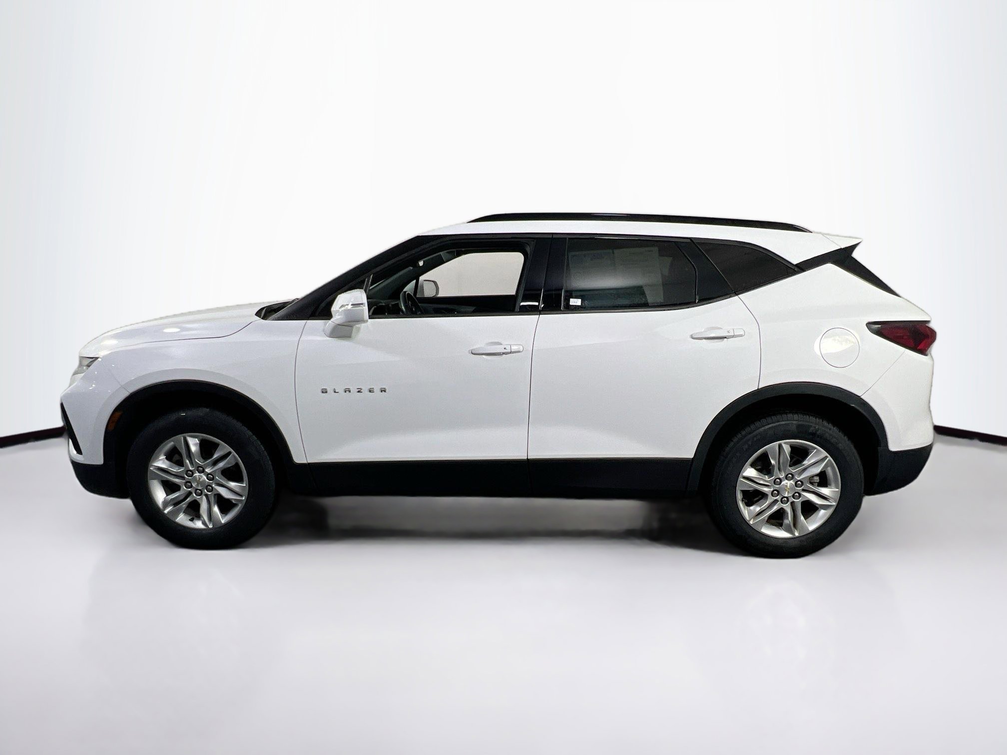 Used 2019 Chevrolet Blazer LT image 8