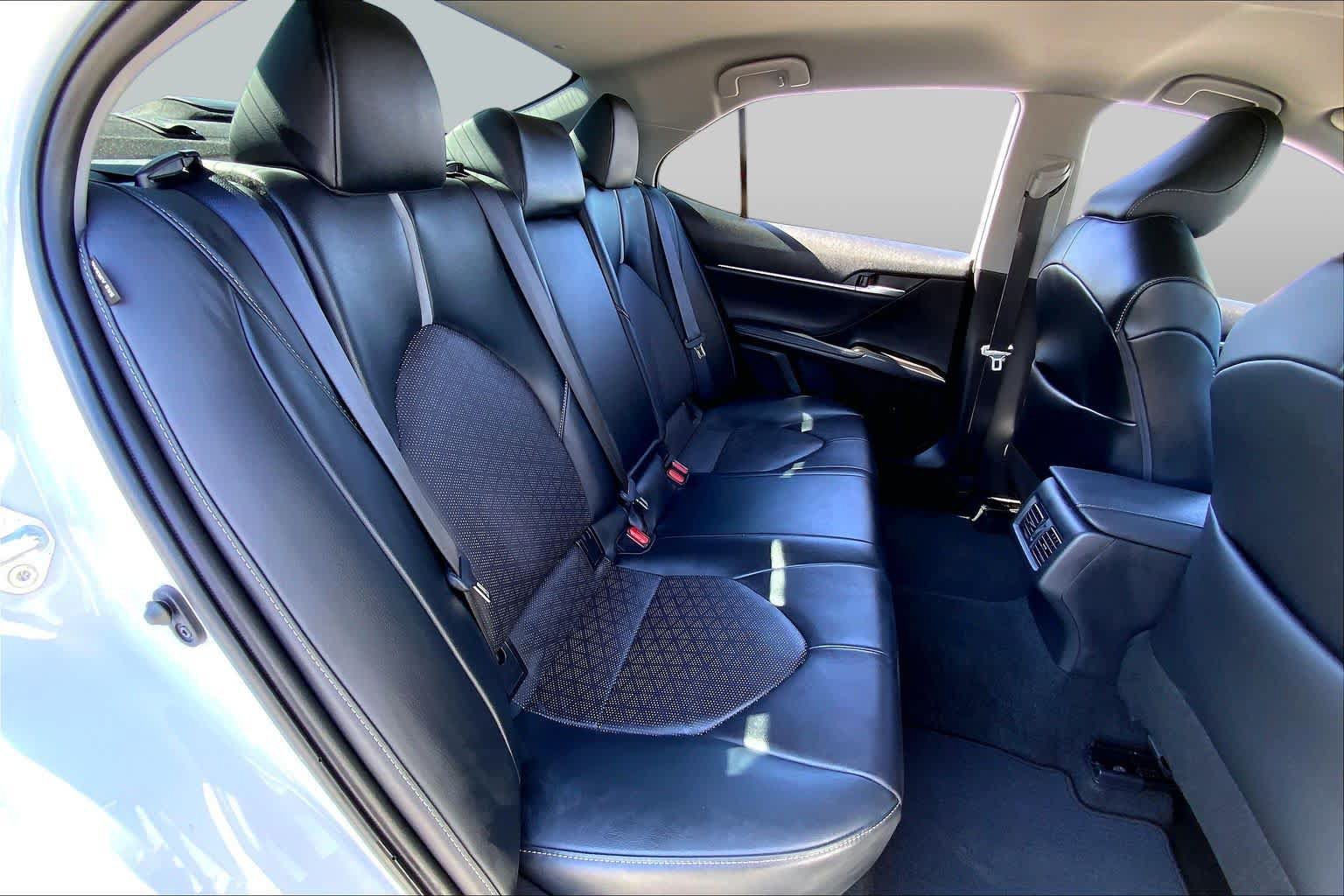 Used 2024 Toyota Camry XSE FWD image 19