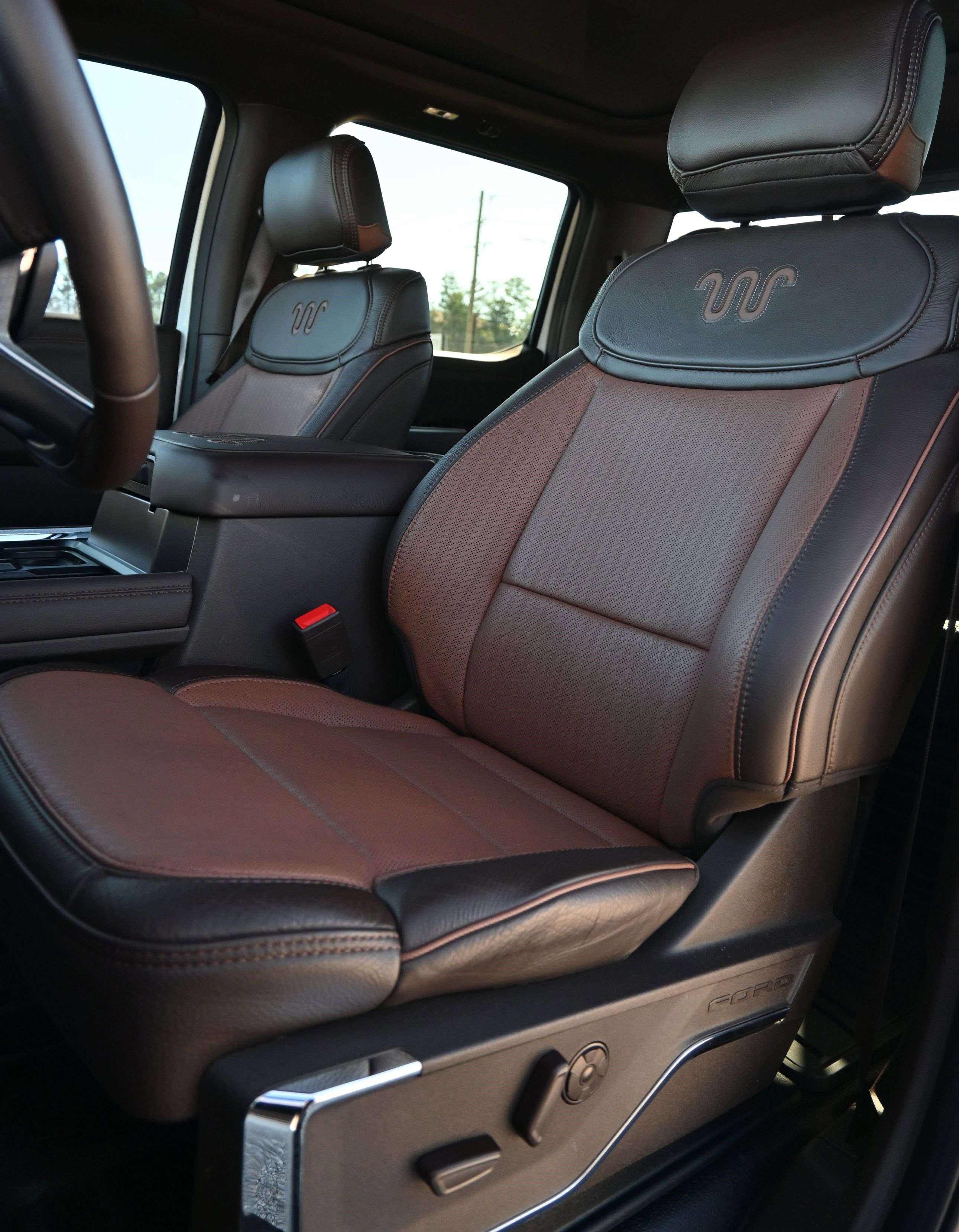 Used 2026 Ford F450 King Ranch w/ FX4 Off-Road Package image 20