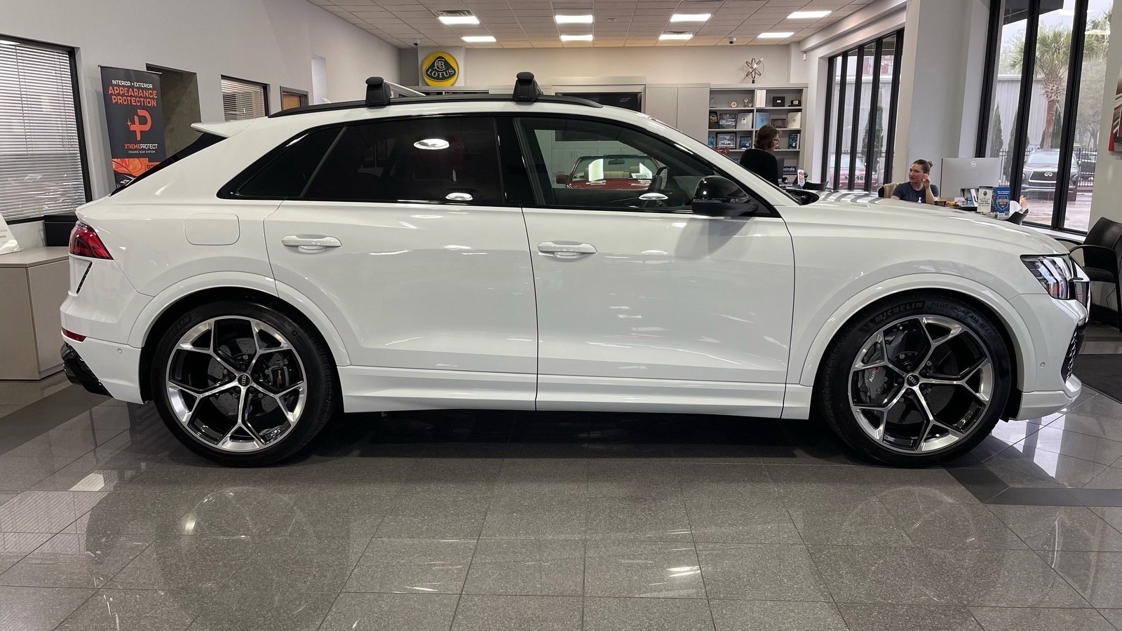 Used 2025 Audi RS Q8 performance w/ Executive Package image 5
