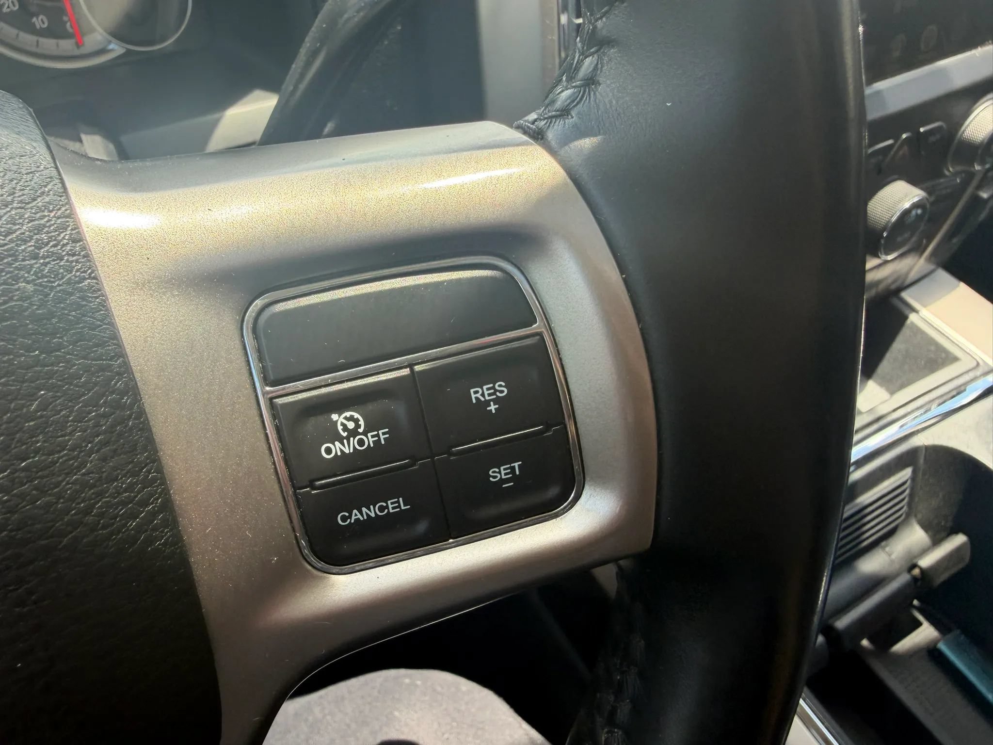 Used 2017 RAM 2500 Laramie w/ Snow Chief Group AWD/4WD image 20