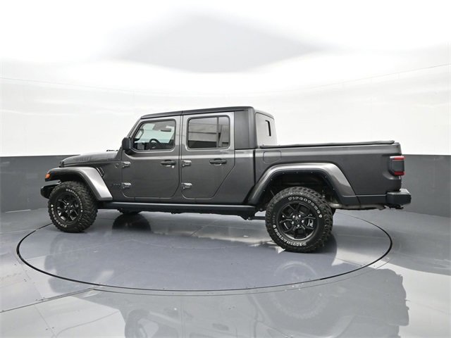 Used 2024 Jeep Gladiator Sport image 5