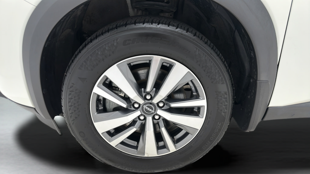 Used 2024 Nissan Pathfinder SL AWD/4WD image 8