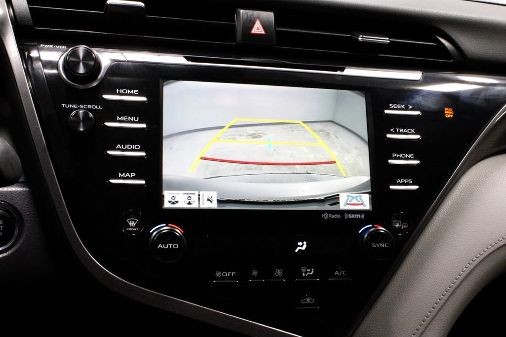 Used 2020 Toyota Camry XSE FWD image 2