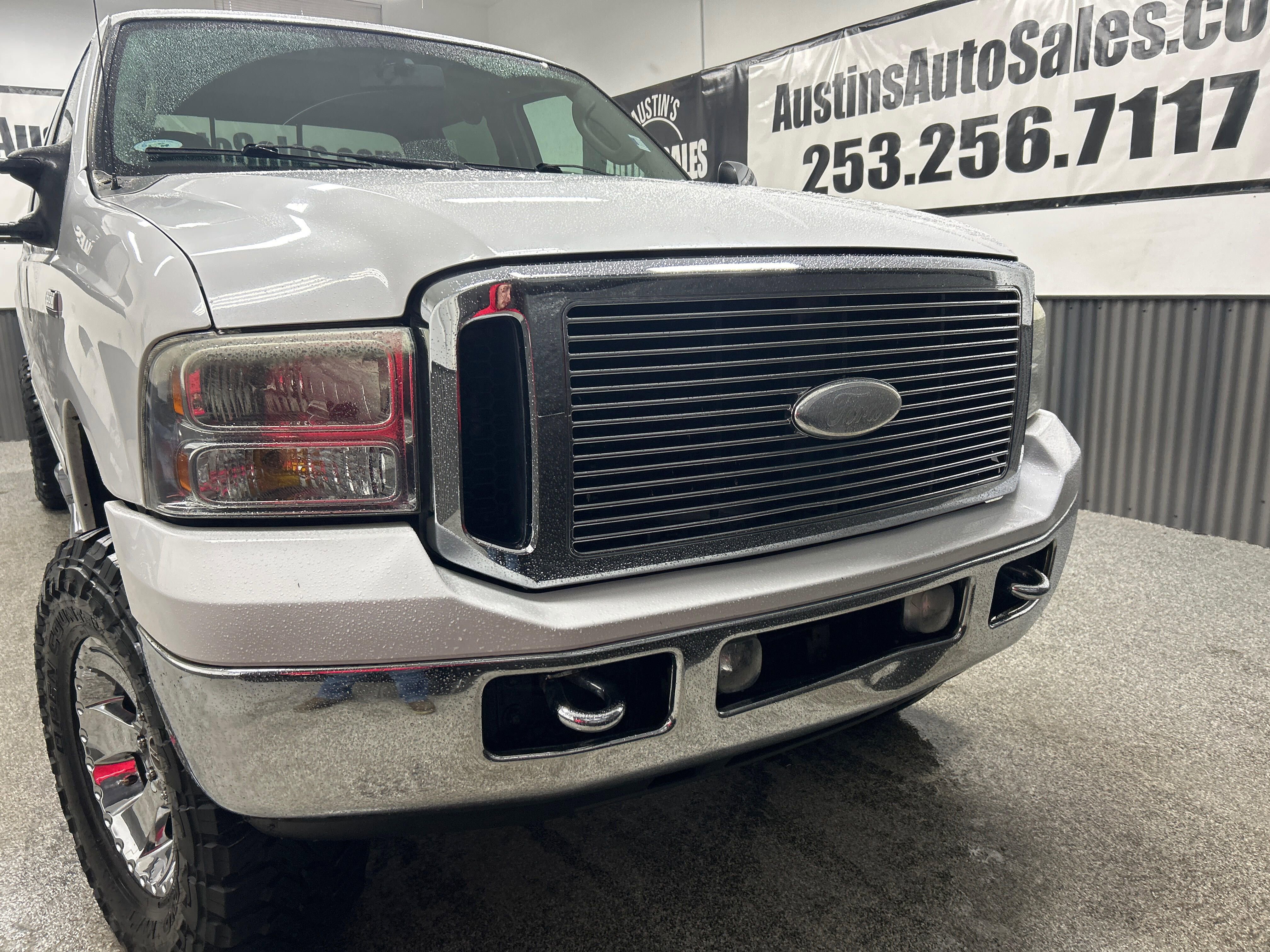 Used 2007 Ford F350 Lariat AWD/4WD image 2