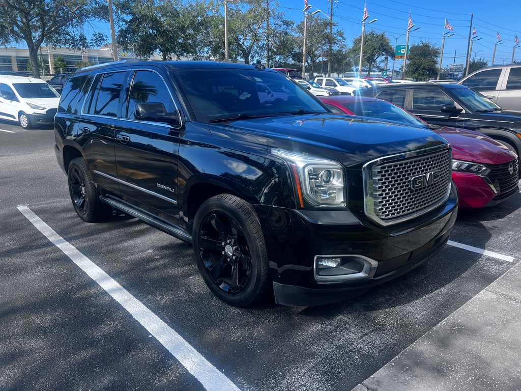 Used 2015 GMC Yukon Denali w/ Premium Package image 12
