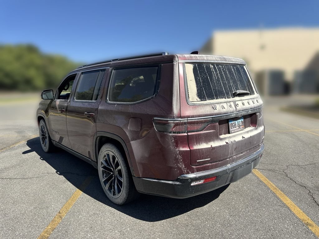 Used 2022 Jeep Wagoneer Series III w/ Premium Group I AWD/4WD image 5