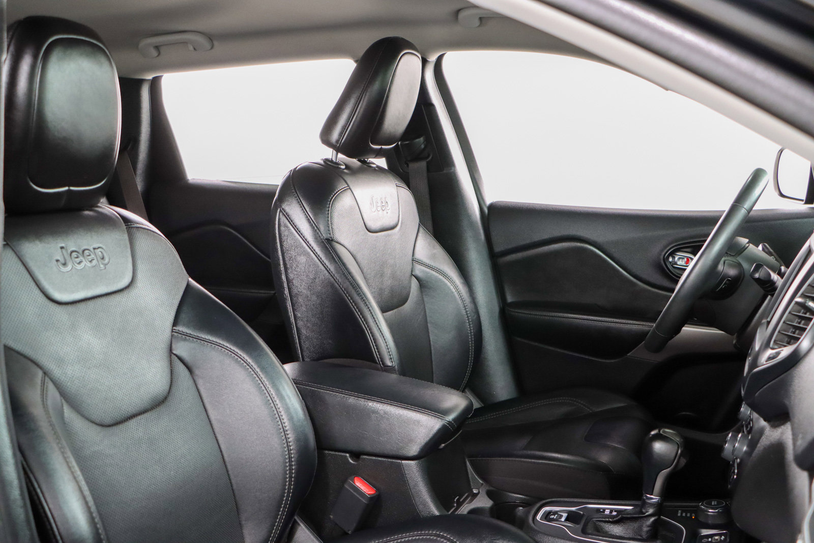 Used 2022 Jeep Cherokee Latitude Lux image 26