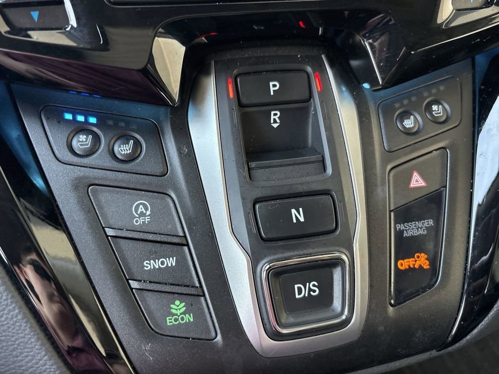 Used 2025 Honda Odyssey Elite image 16