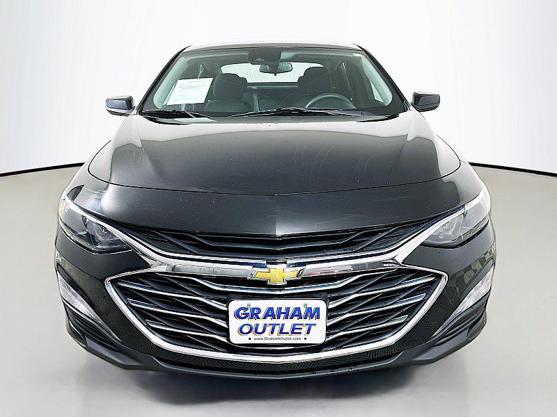 Used 2023 Chevrolet Malibu LT FWD image 2