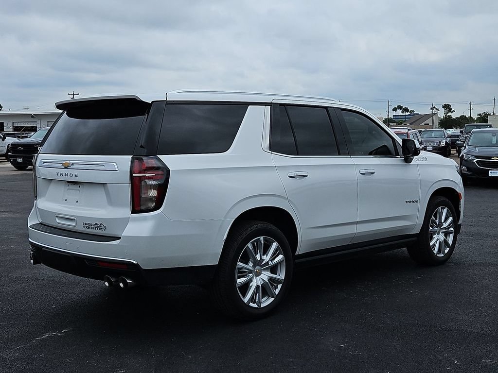 Certified 2021 Chevrolet Tahoe High Country w/ Premium Package AWD/4WD image 17