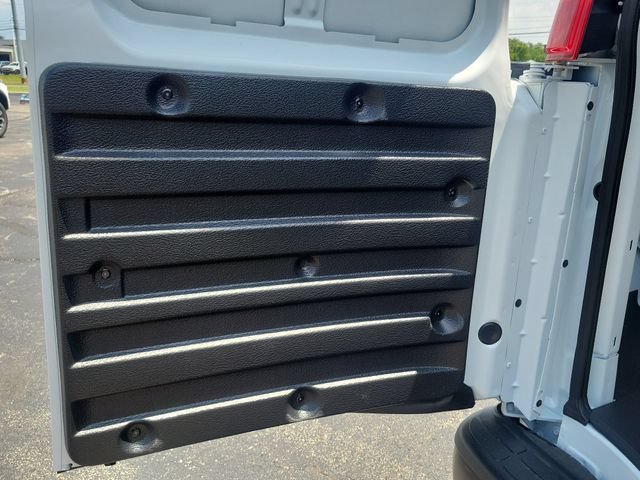 New 2026 GMC Savana 2500 w/ Driver Convenience Package RWD image 9