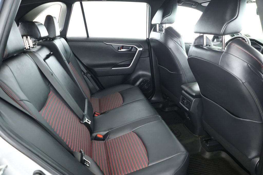 Used 2022 Toyota RAV4 XSE image 21