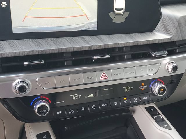 Certified 2023 Kia Telluride EX w/ EX Captain's Chair Package FWD image 26