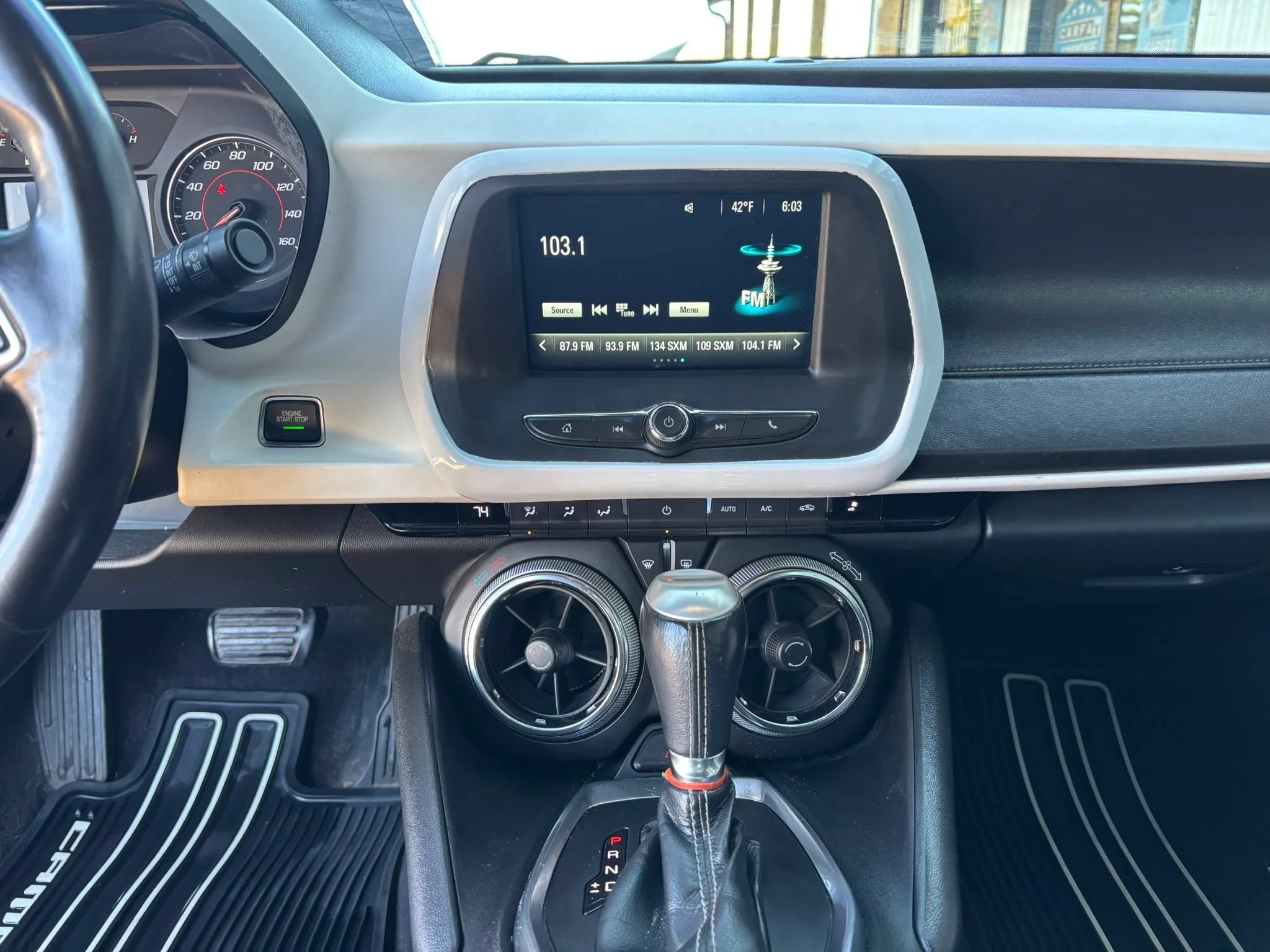 Used 2018 Chevrolet Camaro LT RWD image 23