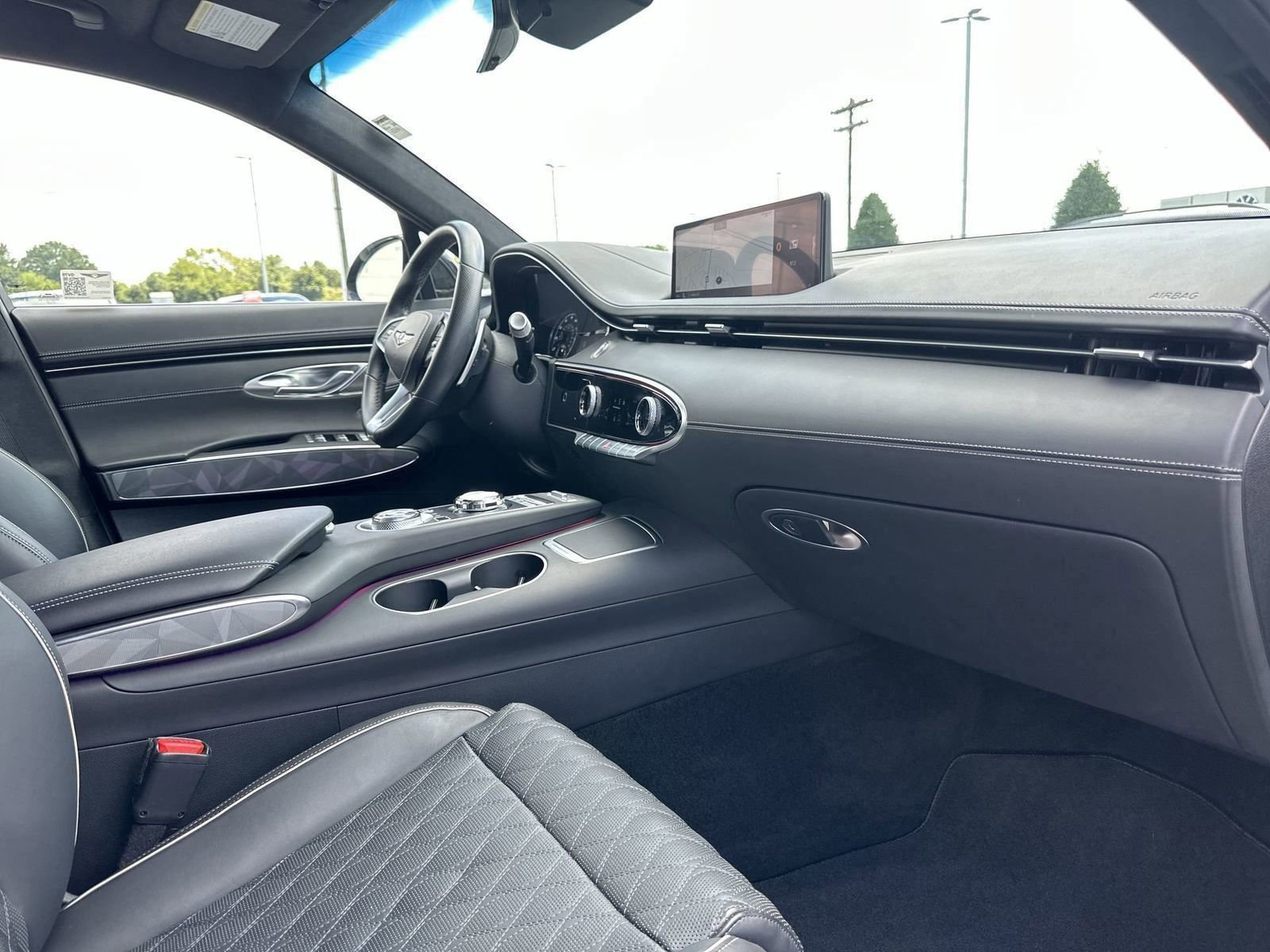 Used 2024 Genesis GV70 3.5T Sport w/ Sport Advanced Package image 13