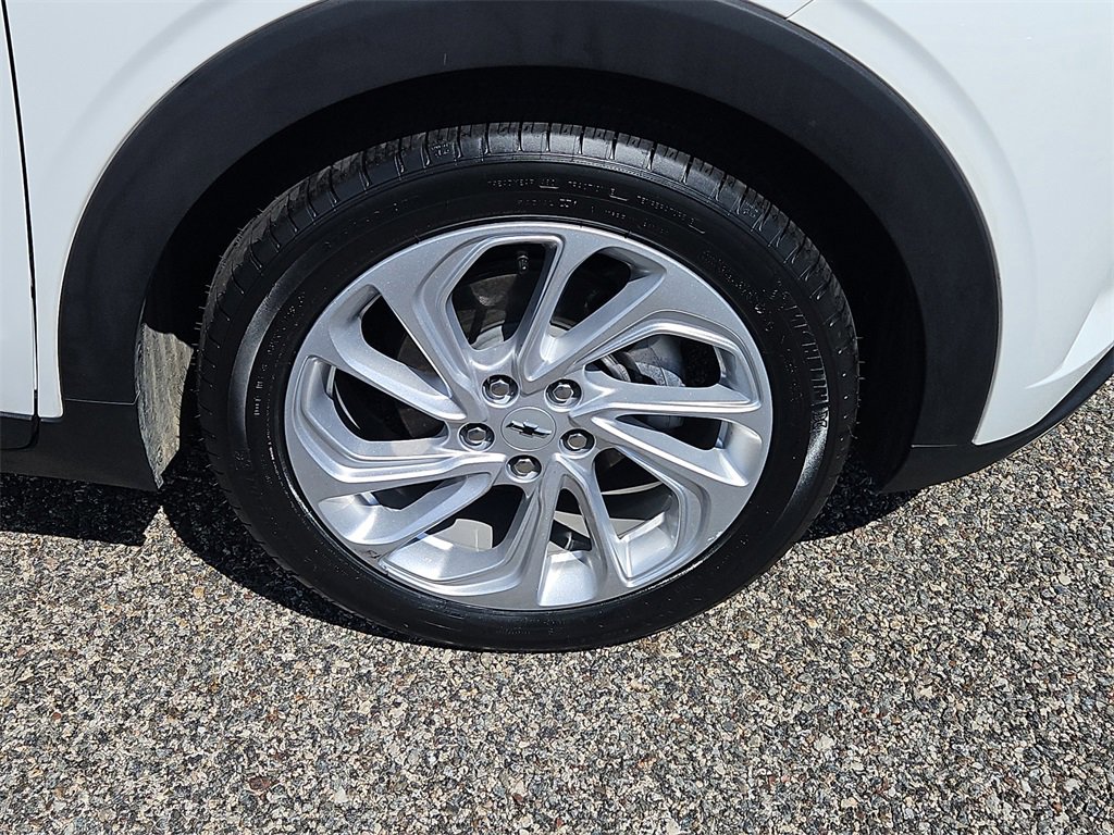 Certified 2022 Chevrolet Bolt EUV LT image 10