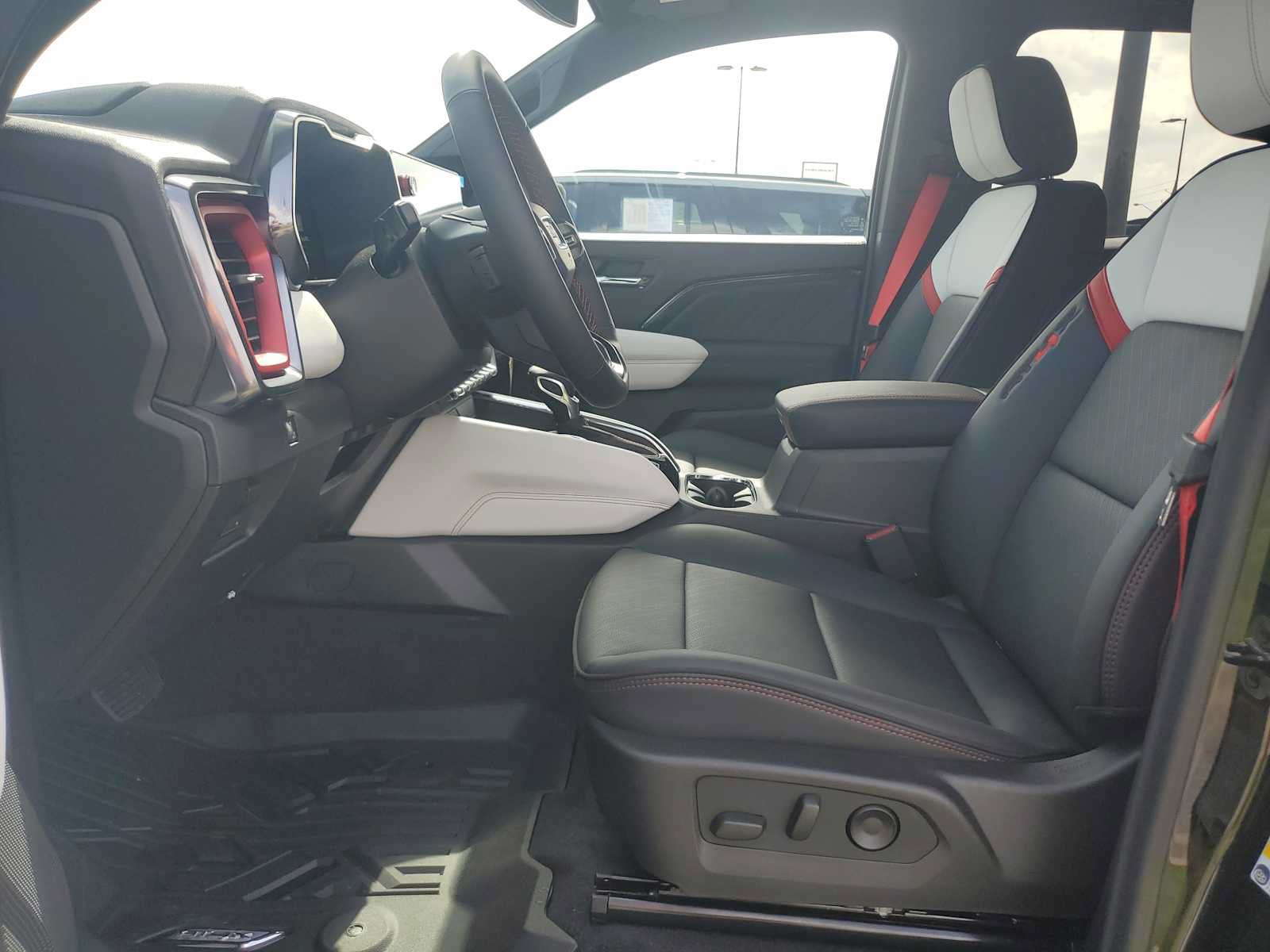 New 2026 GMC Canyon AT4X AWD/4WD image 22
