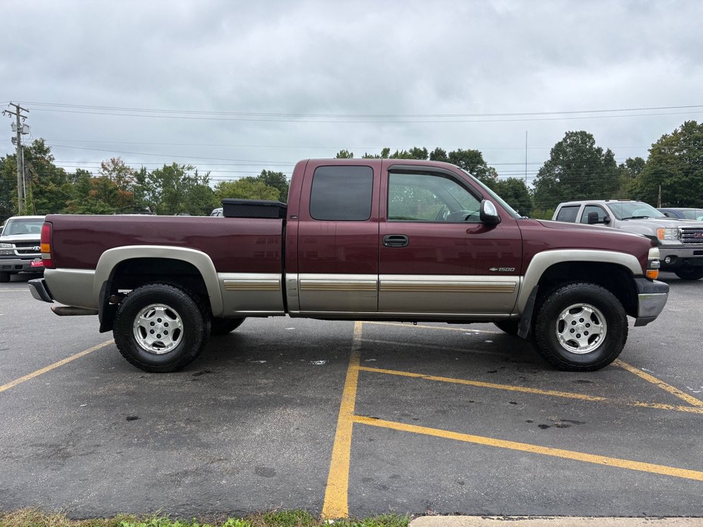 Used 2002 Chevrolet Silverado 1500 LS w/ Off-Road Pkg AWD/4WD image 5