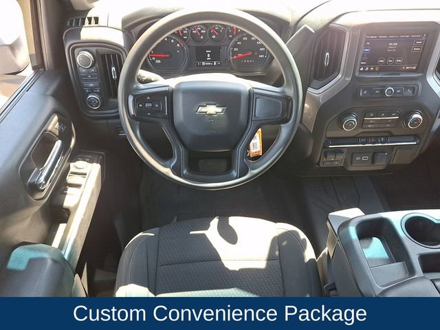 Used 2021 Chevrolet Silverado 2500 Custom w/ Custom Value Package AWD/4WD image 3