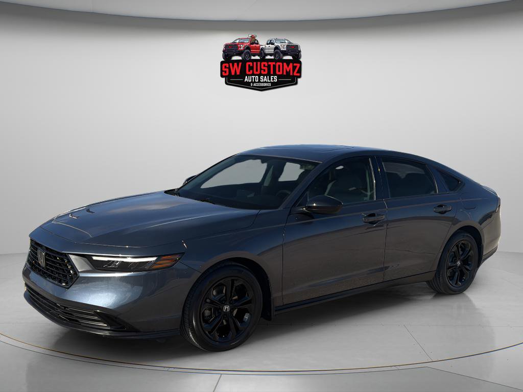 Used 2025 Honda Accord SE image 3