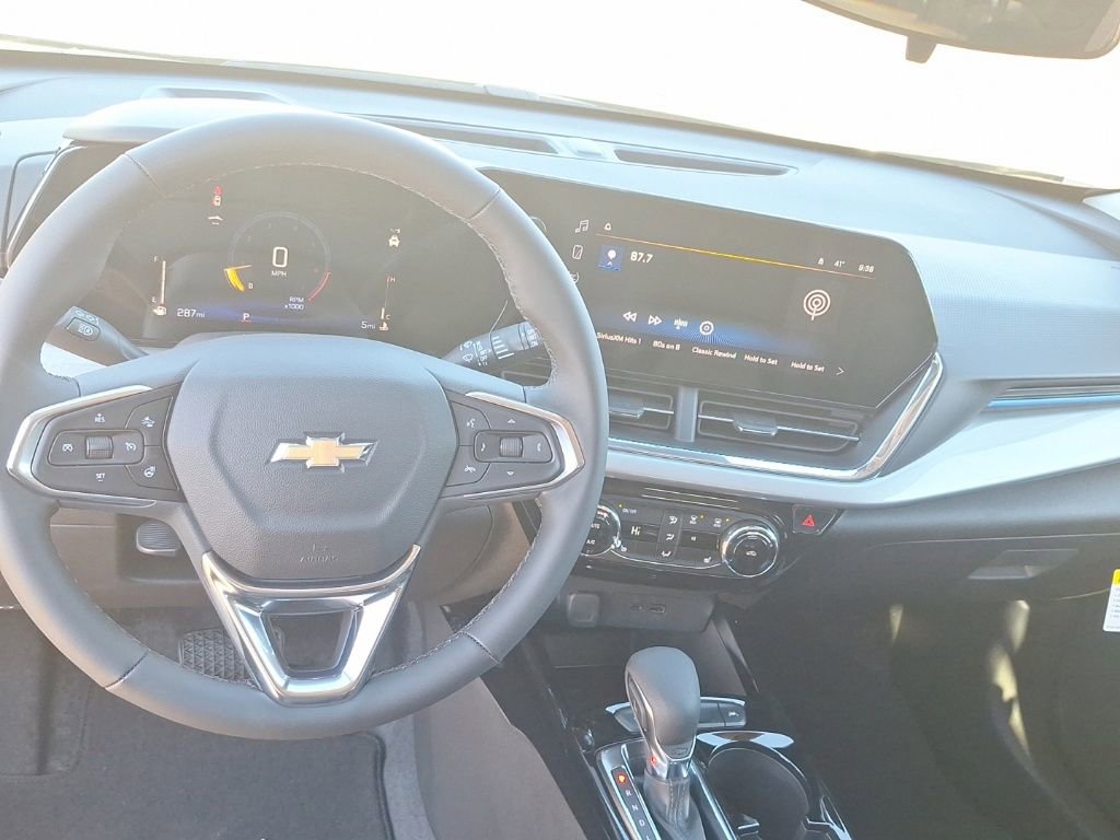 New 2026 Chevrolet Trax LT w/ Driver Confidence Package image 3