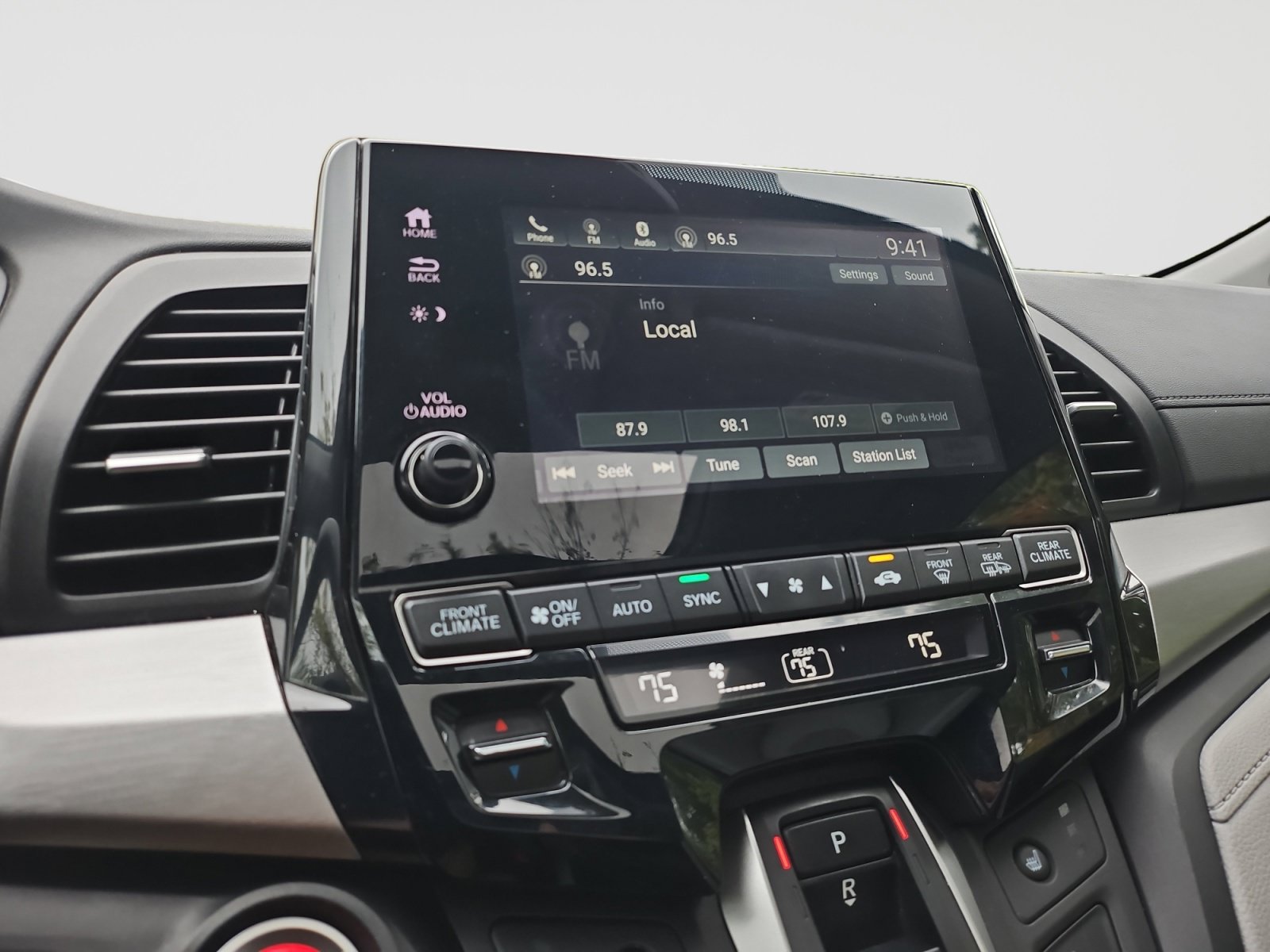 Used 2024 Honda Odyssey EX-L image 27