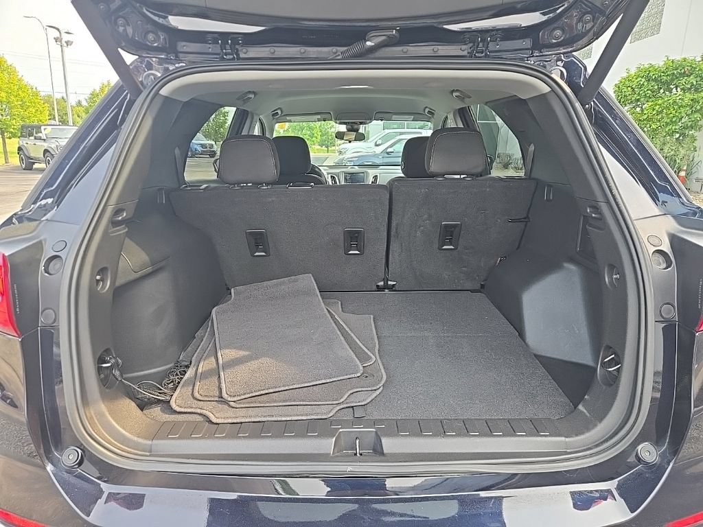 Used 2021 Chevrolet Equinox LT AWD/4WD image 15