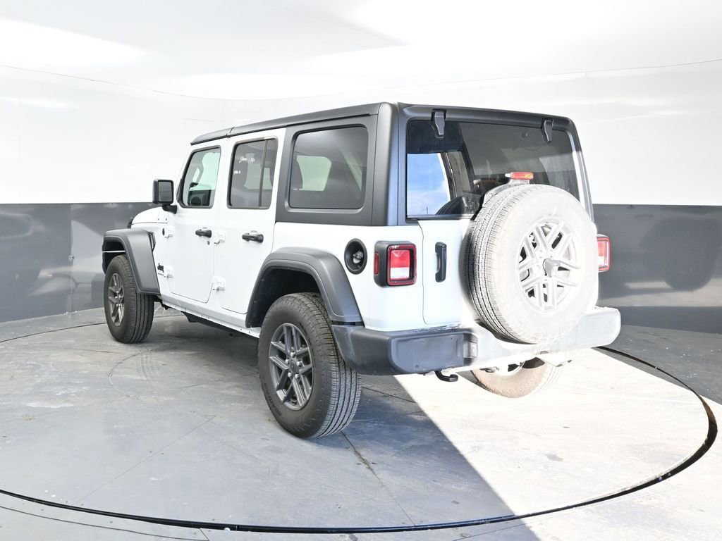 Used 2025 Jeep Wrangler Sport S image 12