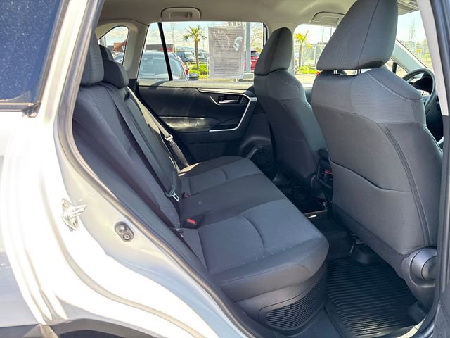Used 2024 Toyota RAV4 XLE AWD/4WD image 10
