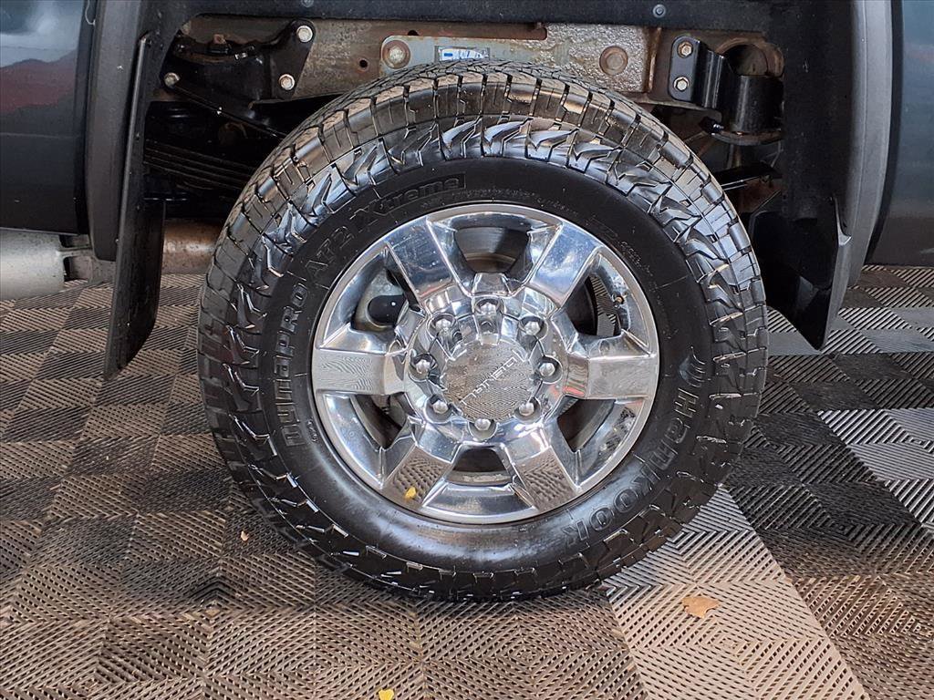 Used 2018 GMC Sierra 3500 Denali w/ Duramax Plus Package image 8