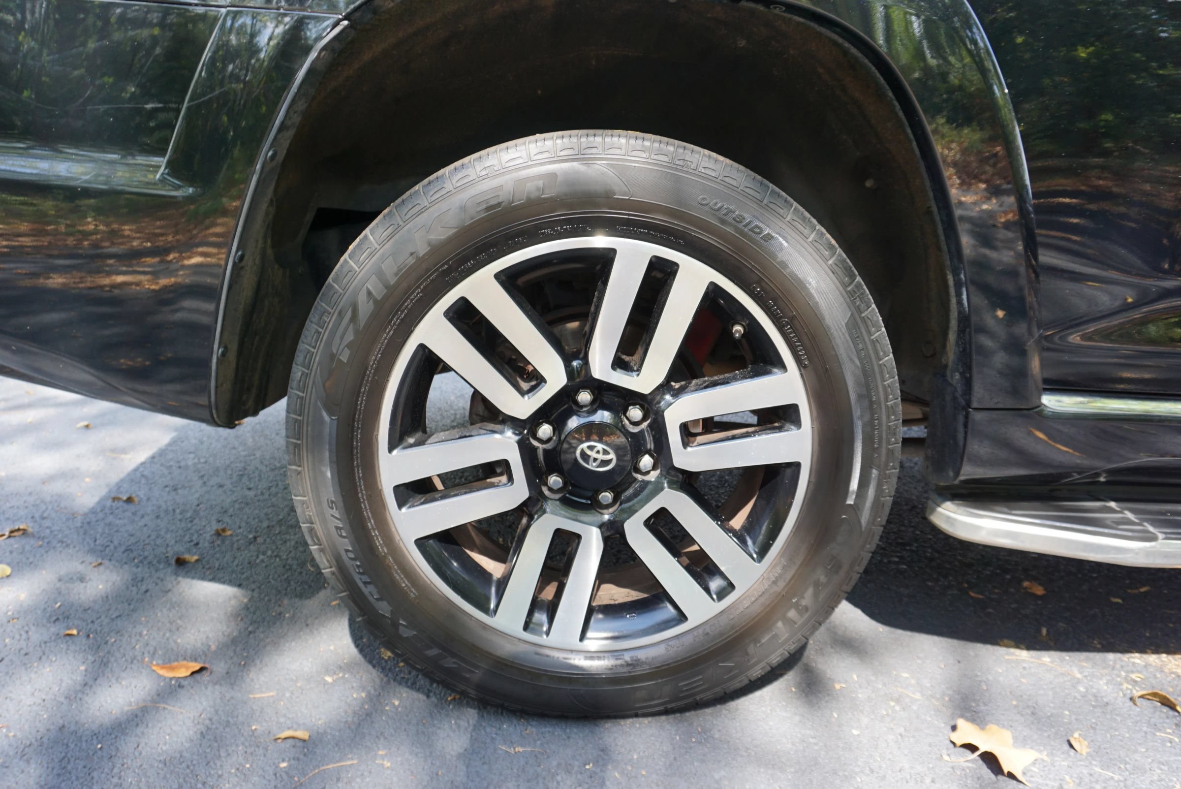 Used 2016 Toyota 4Runner Limited RWD image 37
