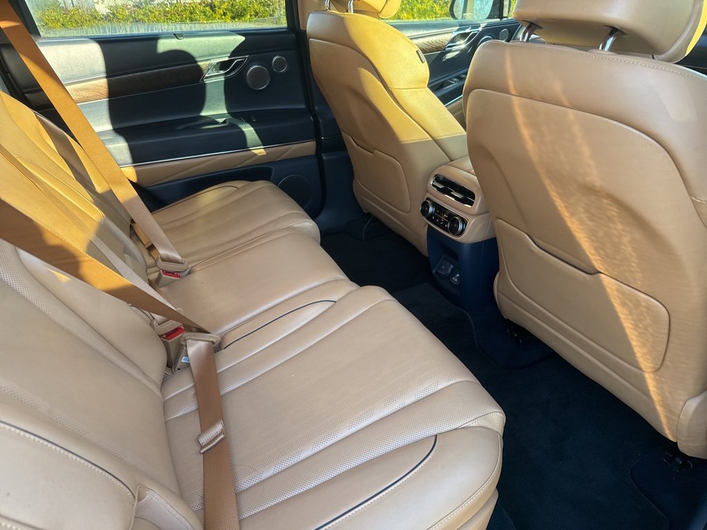 Used 2021 Genesis GV80 2.5T w/ Prestige Package 04 image 23