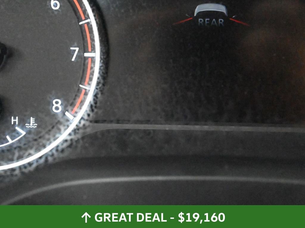 Used 2024 Nissan Rogue SV image 38