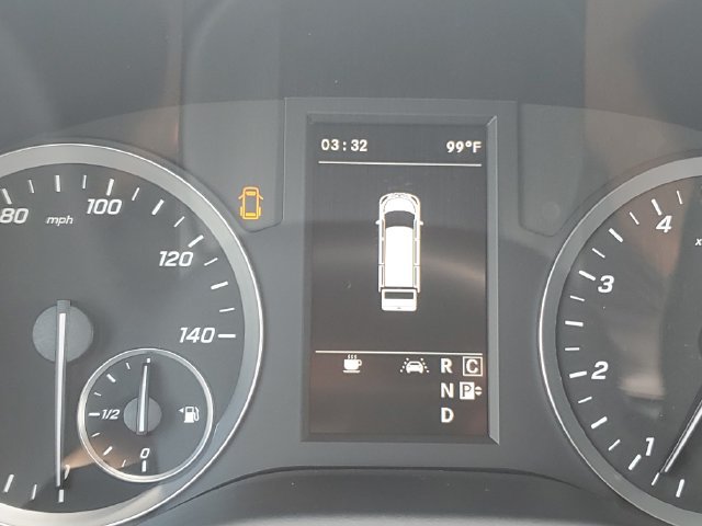Used 2023 Mercedes-Benz Metris Passenger image 26