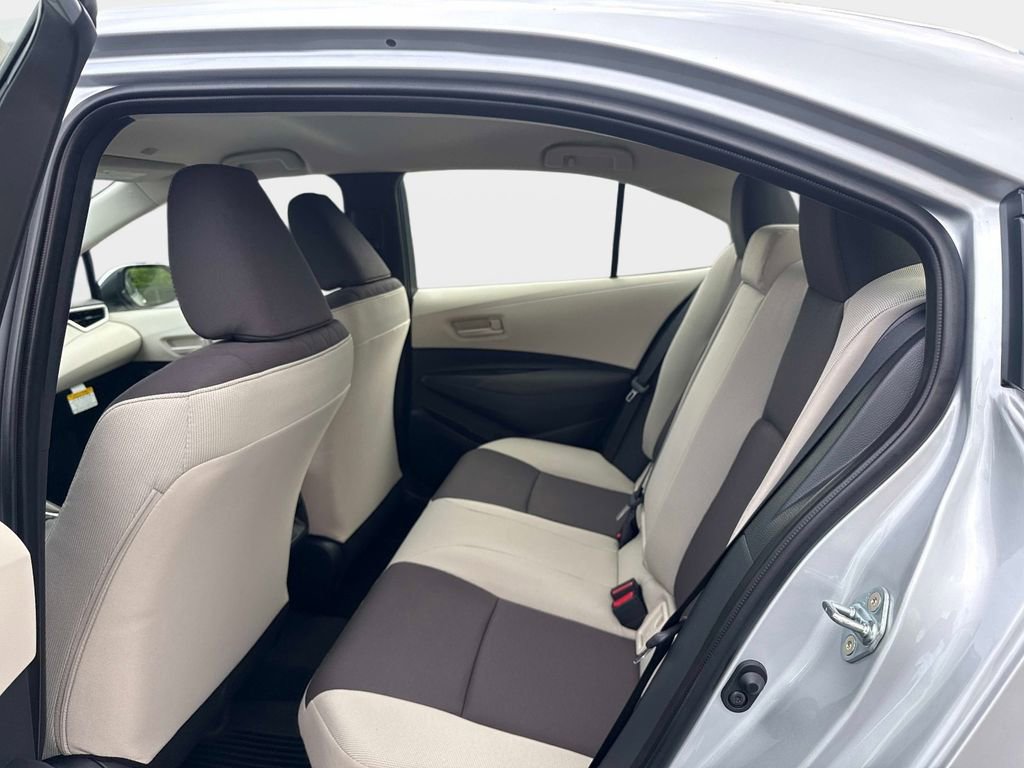 Used 2026 Toyota Corolla LE image 13